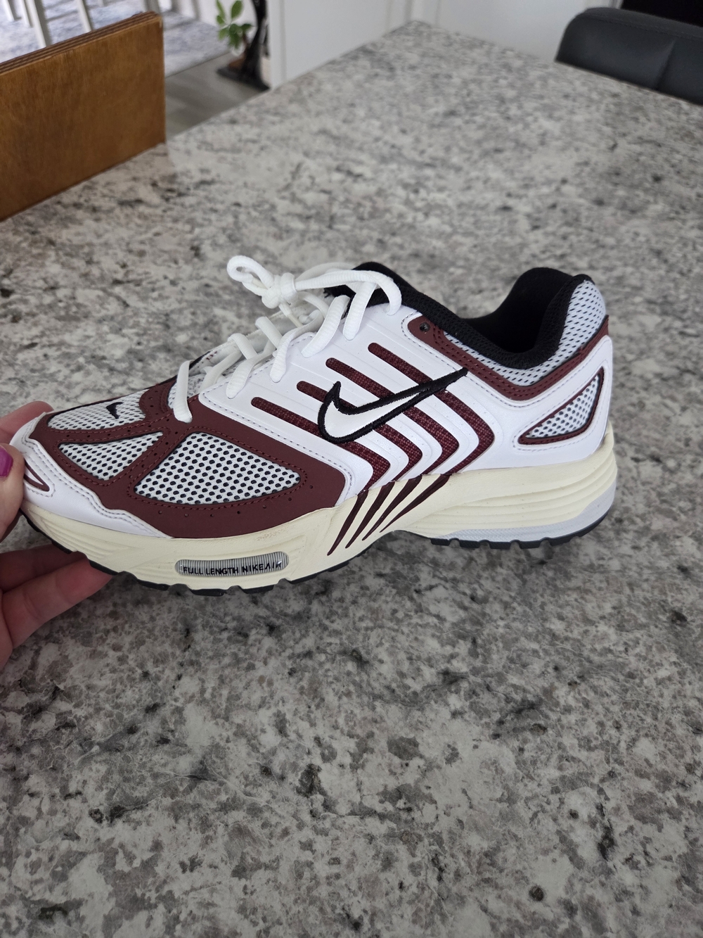 New Nike Air Pegasus Women’s White and Burgundy /brown Athletic Sneakers Sz W9 - Picture 6 of 12